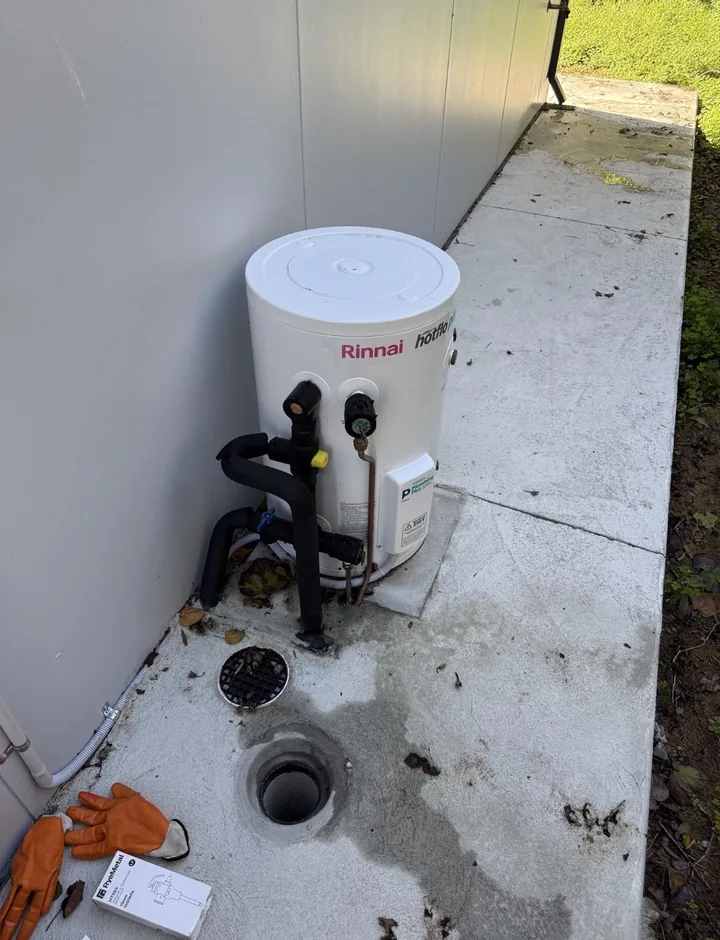 Rinnai hot water unit serviced by Lush Plumbing & Gas in Perth